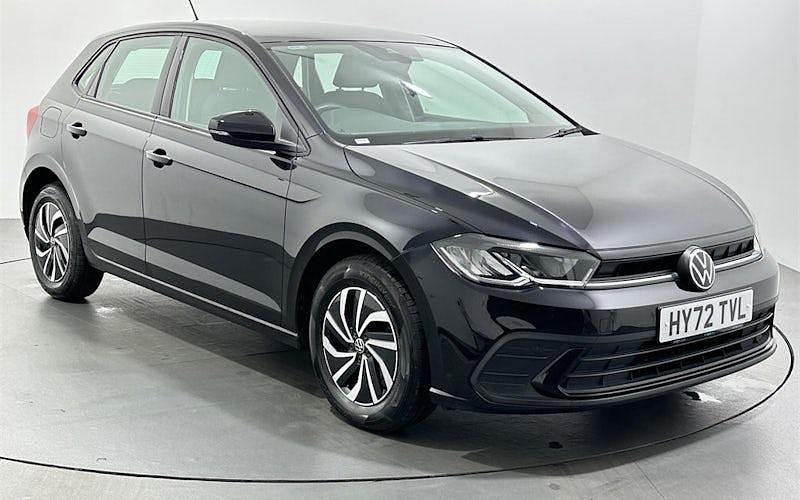 Used 2025 VW Polo Life Hatchback | £13,661 (Good price) - Image 1/3