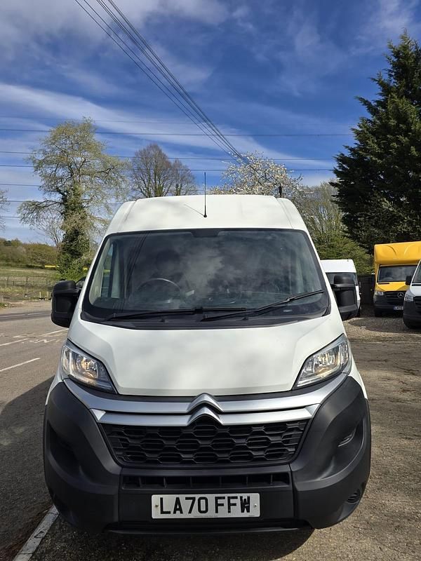 Used Citroën Relay 140 HP (102 kW) 2020 White Van