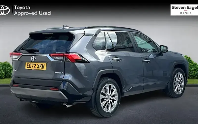 Used Toyota RAV4 Hybrid 218 HP (160 kW) 2025 SUV