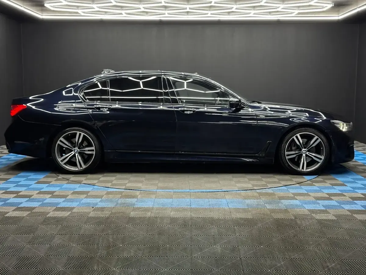Used BMW 740L M Sport 2019 Black Sedan