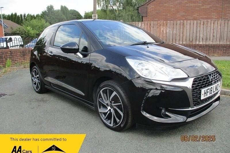 Used DS Automobiles DS3 Connected Chic 2018 Black Hatchback