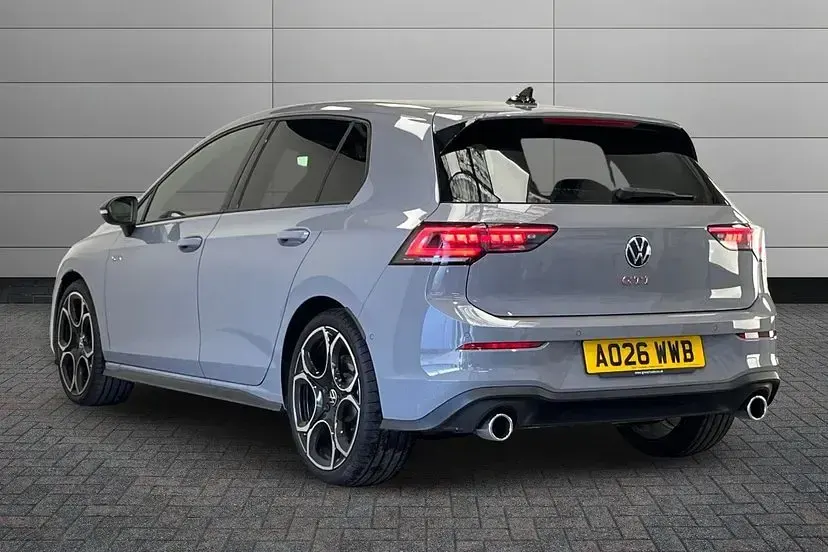 New VW Golf VIII GTI 265 HP (194 kW) 2026 Urano grey Hatchback