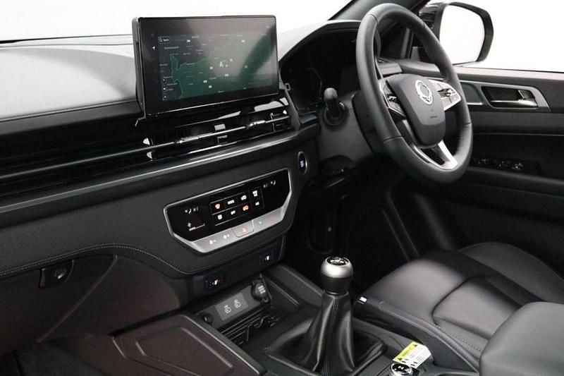 New Ssangyong (KGM) Musso 202 HP (148 kW) 2025 Black Pickup