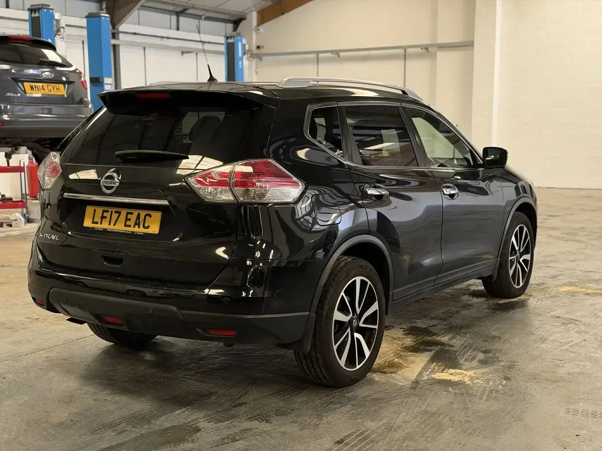 Used Nissan X-Trail Tekna 130 HP (95 kW) 2017 Black SUV