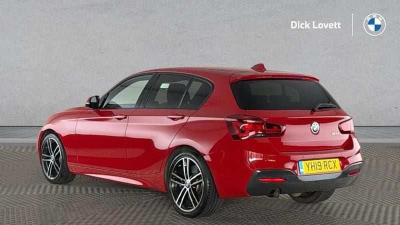 Used BMW 118 Efficient Dynamics 148 HP (108 kW) 2019 Red Hatchback
