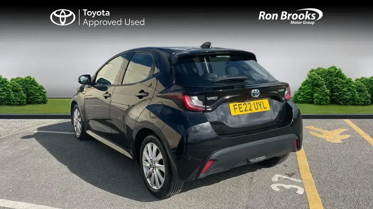 Used Toyota Yaris 2022 Black Hatchback