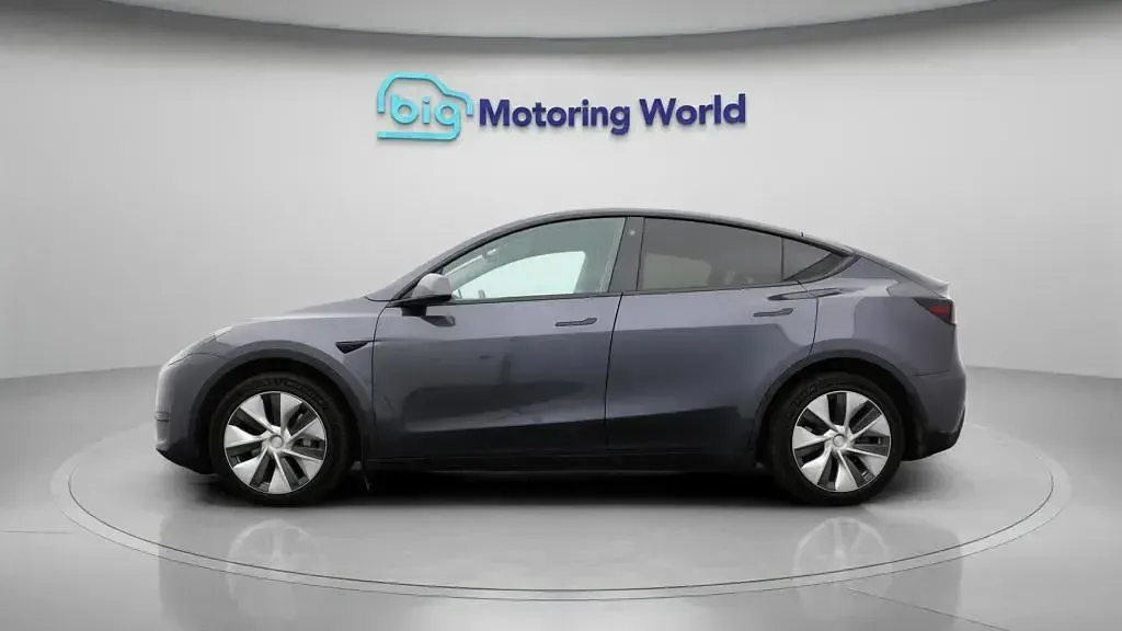 Used Tesla Model Y RWD 254 kW (346 HP) 2023 Grey SUV