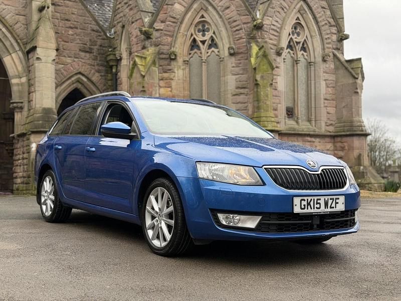 Used Skoda Octavia Elegance 2015 Blue Hatchback