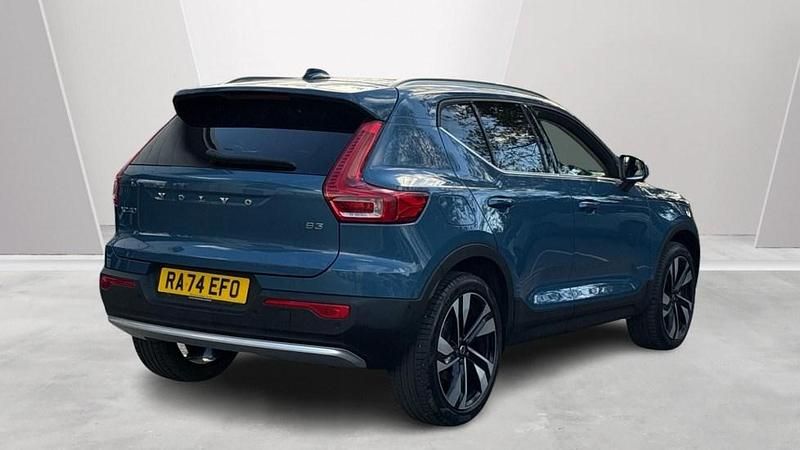 Usado Volvo XC40 Ultra 2025 Azul SUV