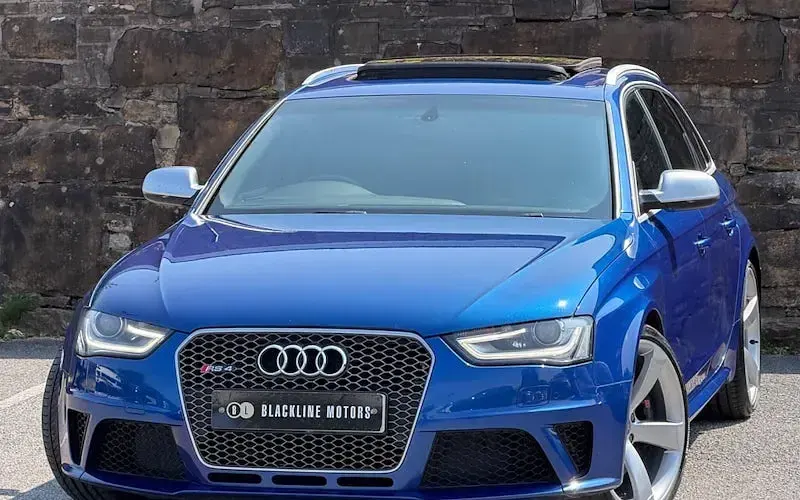 Used Audi RS4 Advanced 450 HP (330 kW) 2014 Blue Estate