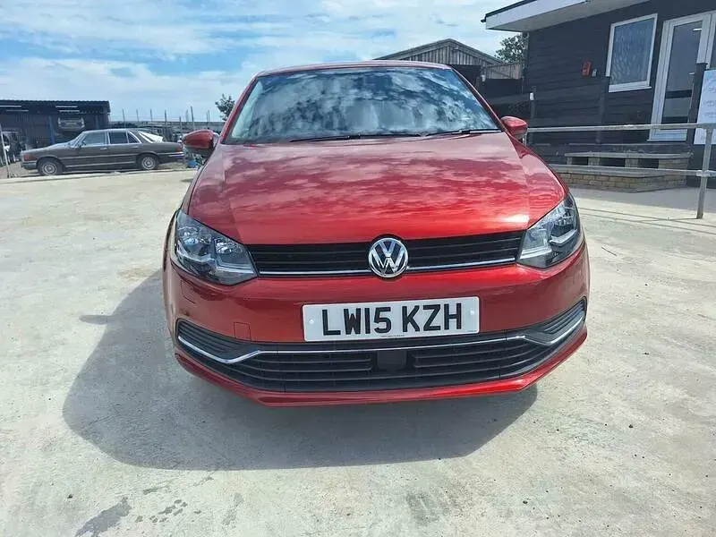 Used VW Polo Edition 2015 Red