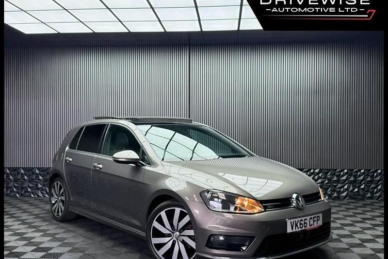 Used VW Golf VII R-line Edition 150 HP (110 kW) 2016 Grey Hatchback