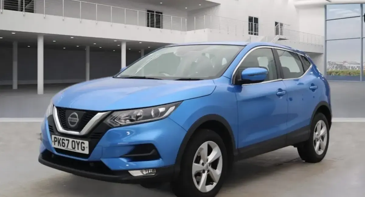 Used Nissan Qashqai Acenta 115 HP (84 kW) 2017 Blue SUV