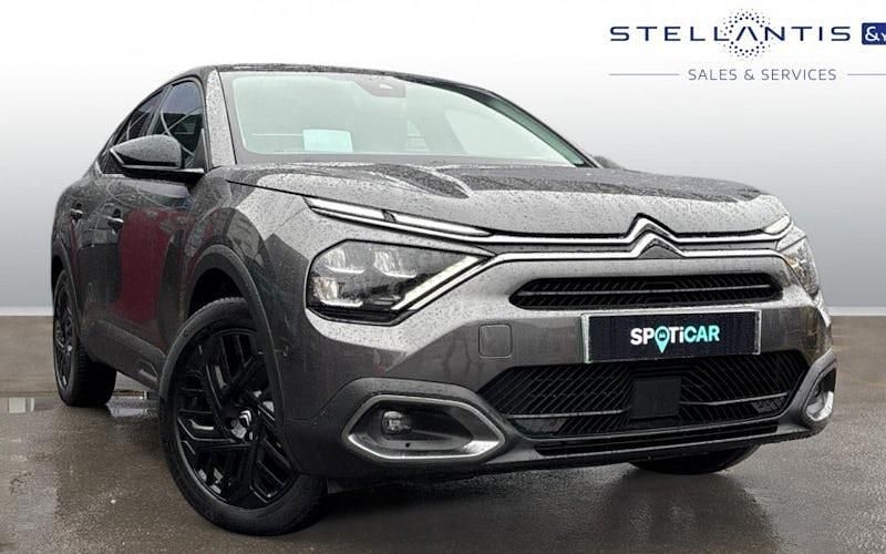 Used Citroën e-C4 100 kW (136 HP) 2024 Sedan