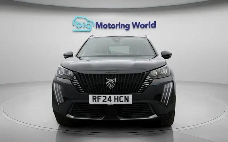 Used Peugeot 2008 Allure 131 HP (96 kW) 2024 Black SUV