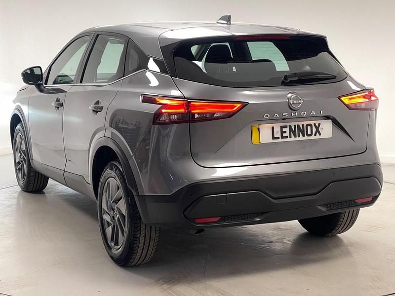 Used Nissan Qashqai Acenta Premium 2022 Grey SUV