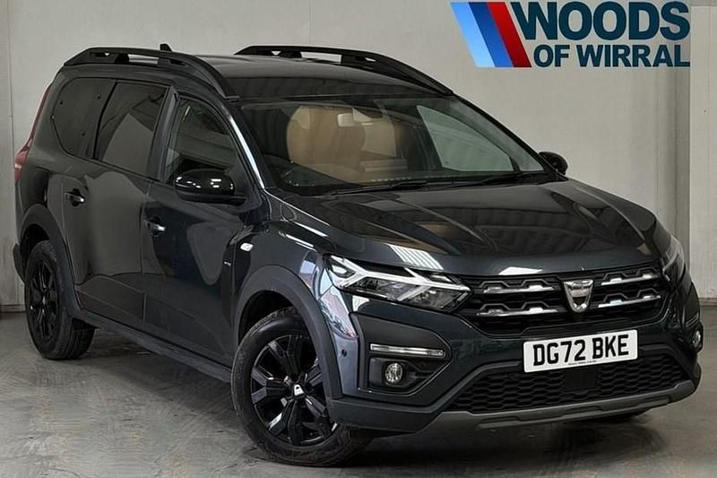 Used Dacia Jogger Extreme 110 HP (80 kW) 2022 Grey MPV