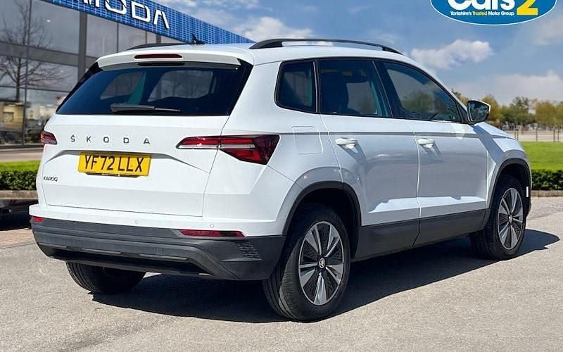 Used Skoda Karoq SE Drive 116 HP (85 kW) 2022 White SUV