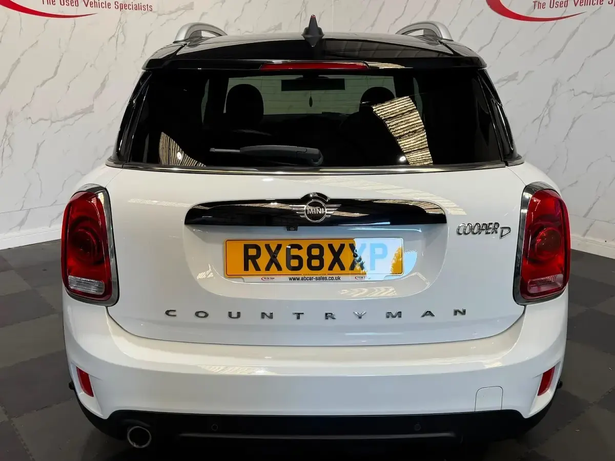 Used Mini Cooper D 150 HP (110 kW) 2018 White Hatchback