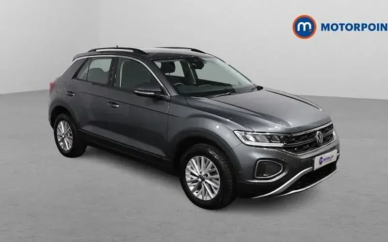 Begagnad VW T-Roc Life 110 HK (80 kW) 2023 SUV