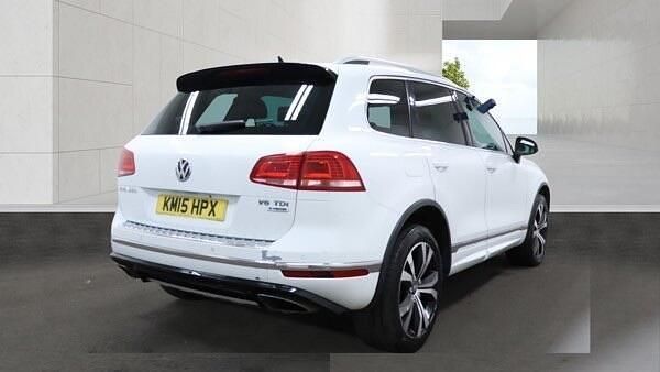 Used VW Touareg R-line 2015 White SUV