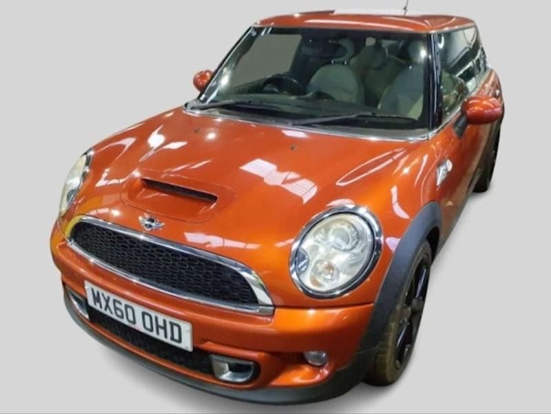 Used Mini Cooper S Hatch 184 HP (135 kW) 2010 Orange Hatchback