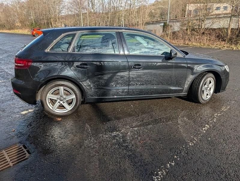Used Audi A3 Sportback Design 150 HP (110 kW) 2018 Black Hatchback