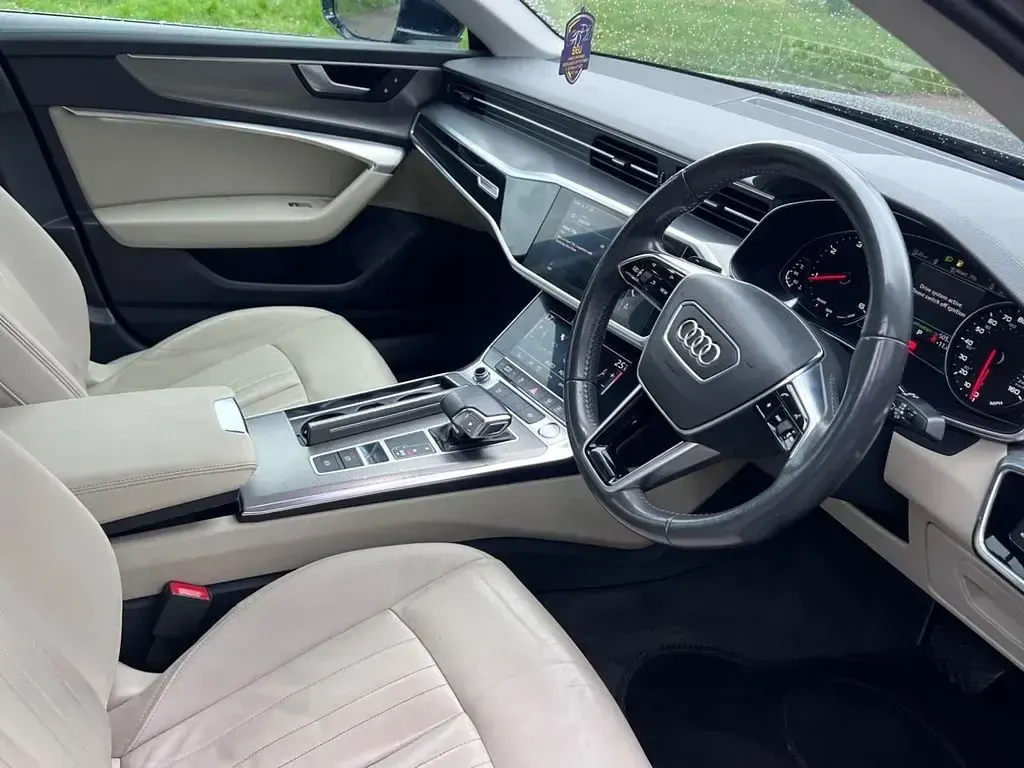 Używany Audi A6 Sport 204 KM (150 kW) 2018 Niebieski Sedan/Limuzyna