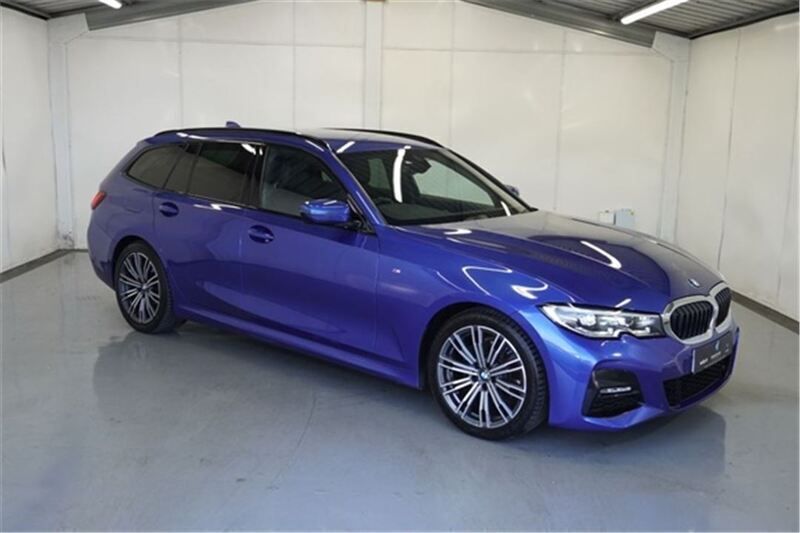 Blue Used 2020 BMW 320 M Sport Estate | £23,795 (Fair price) - Image 1/3