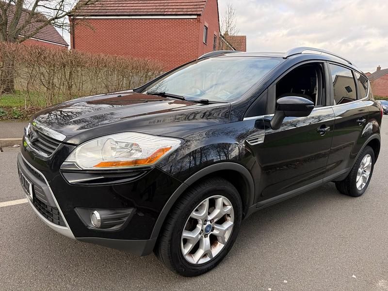 Used Ford Kuga Zetec 140 HP (102 kW) 2012 Black SUV