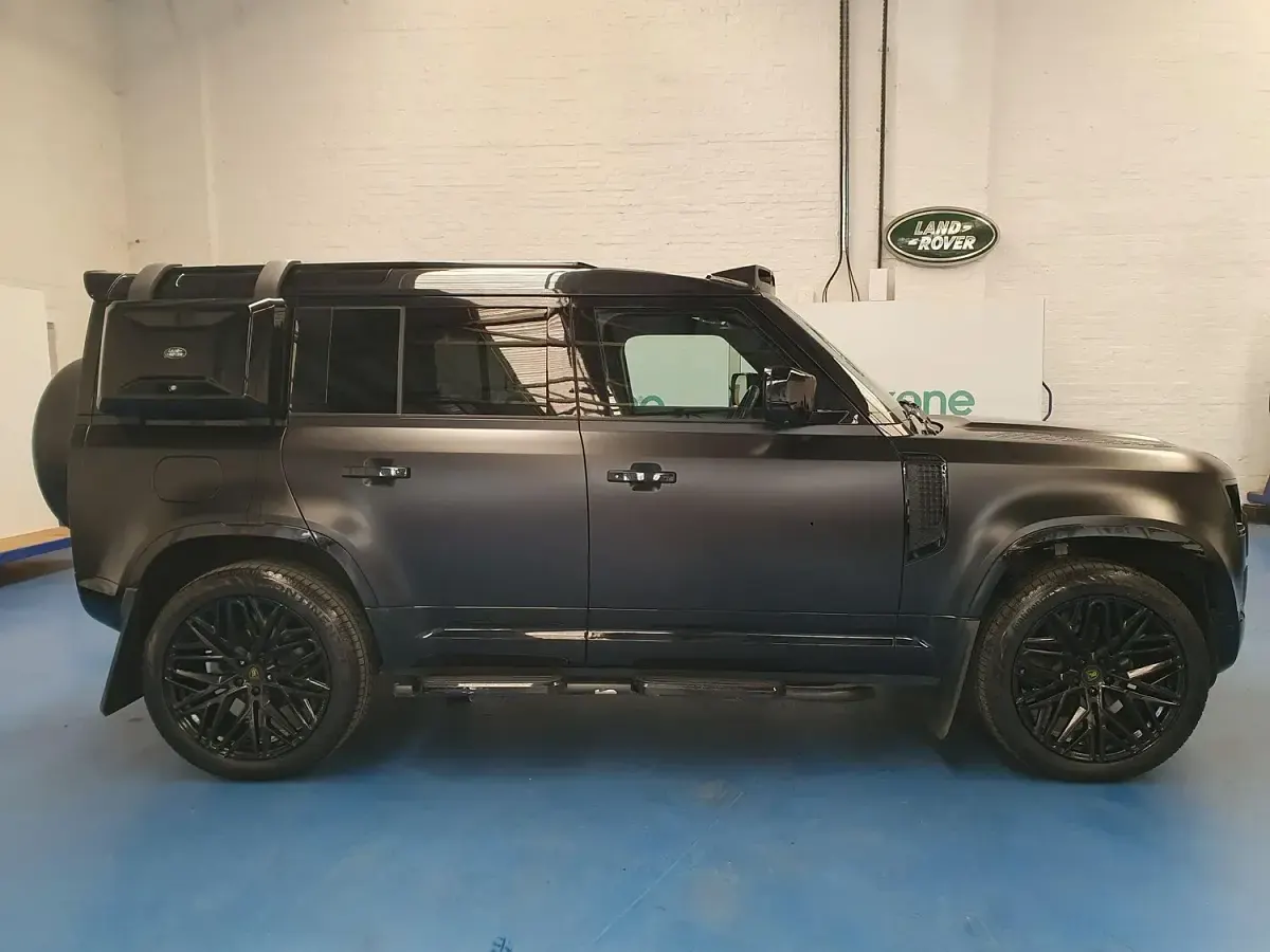 Used Land Rover Defender Dynamic 2022 Black SUV