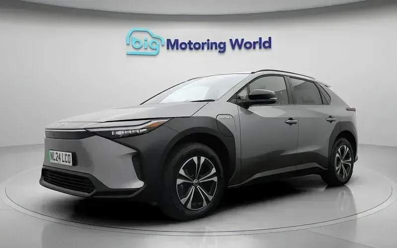Usado Toyota bZ4X 150 kW (204 CV) 2026 SUV