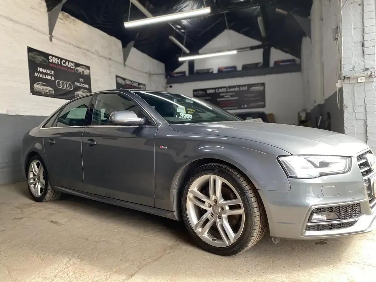 Used Audi A4 S-Line 150 HP (110 kW) 2015 Grey Sedan