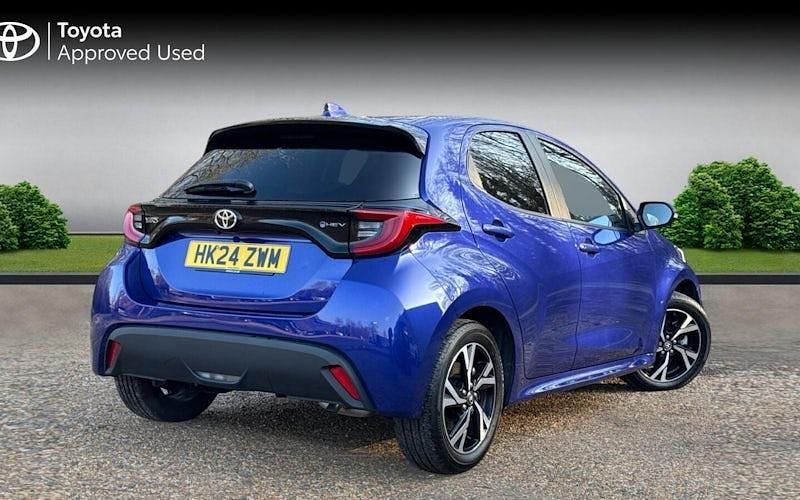 Used Toyota Yaris Hybrid Design 116 HP (85 kW) 2026 Hatchback