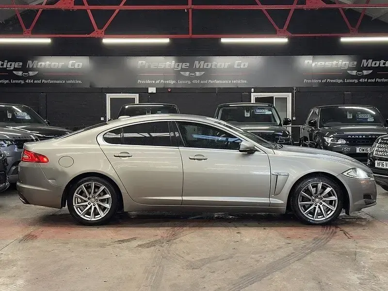 Used Jaguar XF Luxury 2012 Gold Sedan