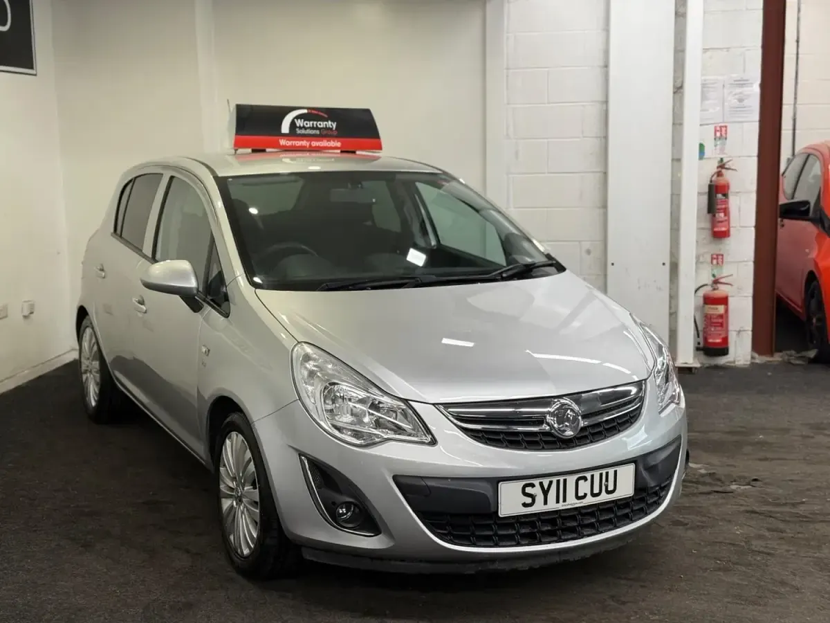 Second-hand Vauxhall Corsa Excite 2011 Argintiu Hatchback
