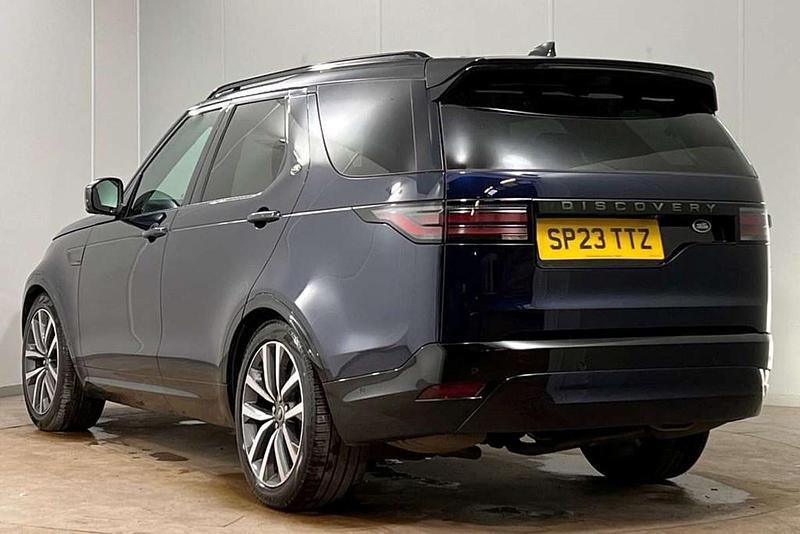 Used Land Rover Discovery 5 SE Dynamic 296 HP (217 kW) 2023 Blue SUV