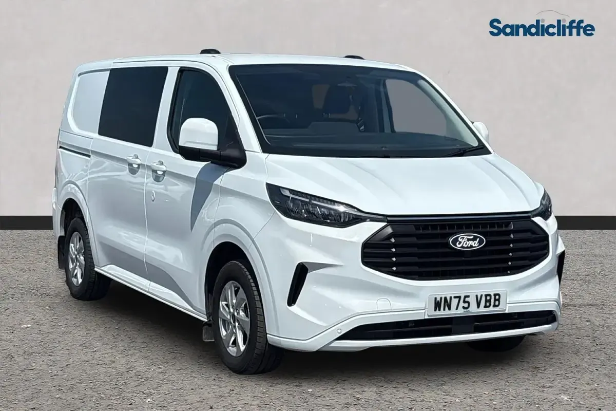 Used Ford Transit Custom Limited 136 HP (100 kW) 2025 Van