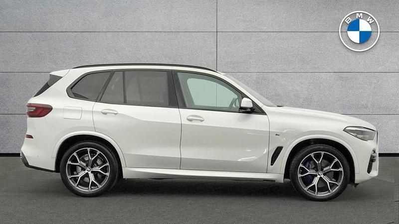 Used BMW X5 M Sport 282 HP (207 kW) 2021 White SUV