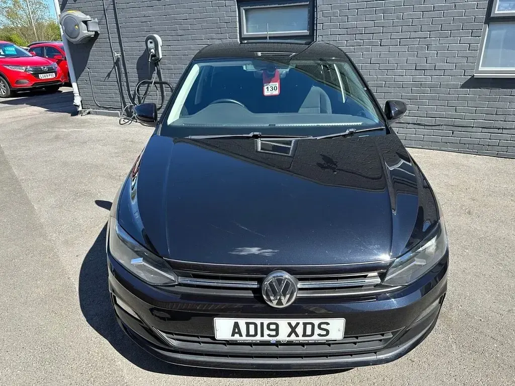 Used VW Polo Edition 80 HP (58 kW) 2019 Black Hatchback