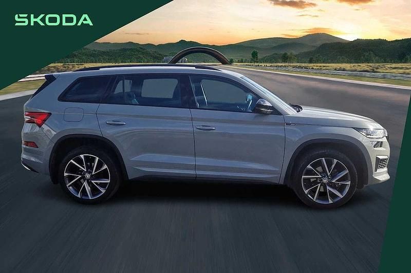 Used Skoda Kodiaq SportLine 150 HP (110 kW) 2022 Grey SUV