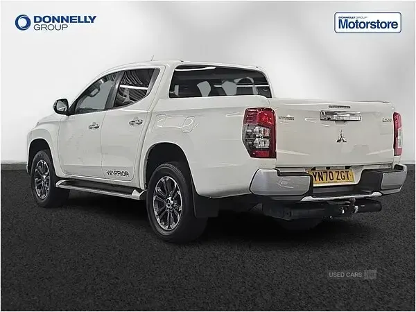 Used Mitsubishi L200 Warrior 150 HP (110 kW) 2020 White Pickup
