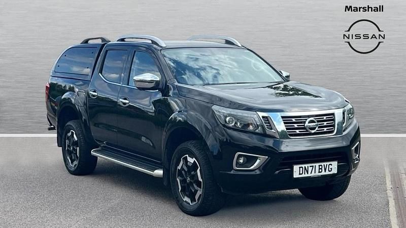 Black Used 2021 Nissan Navara Tekna Pickup | £19,440 (Fair price) - Image 1/4