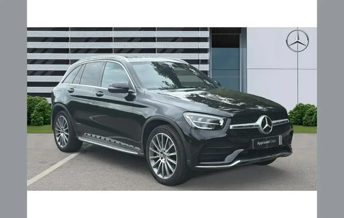 Used Mercedes GLC300 AMG Line Premium 245 HP (180 kW) 2021 SUV