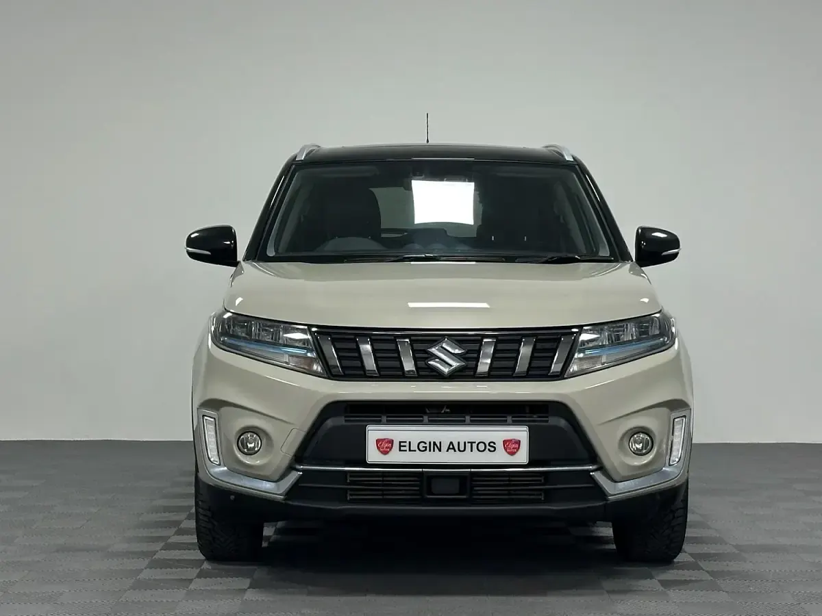 Used Suzuki Vitara SZ5 129 HP (94 kW) 2021 Cream SUV