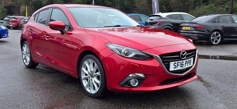 Used Mazda 3 Inclusive 2016 Red Hatchback