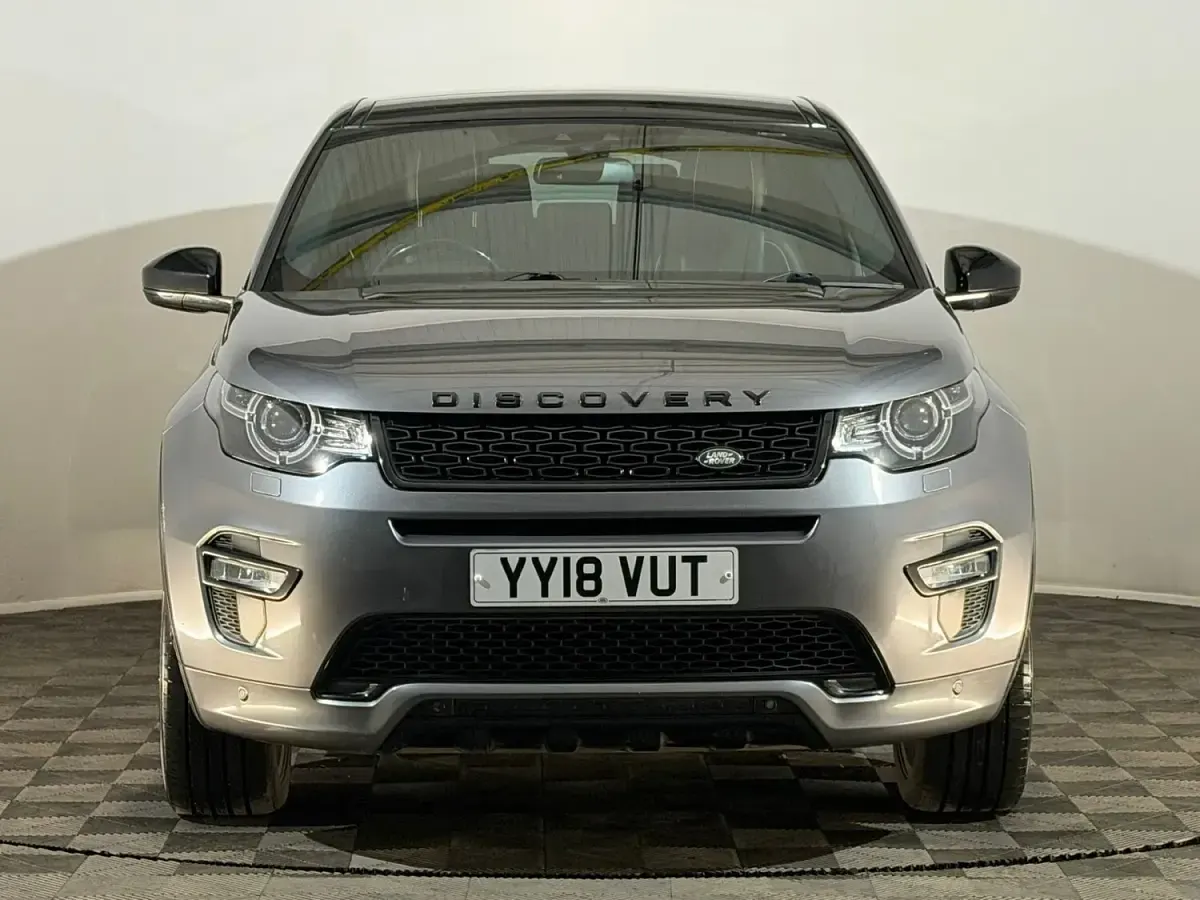 Used Land Rover Discovery Sport HSE Dynamic 240 HP (176 kW) 2018 Grey SUV