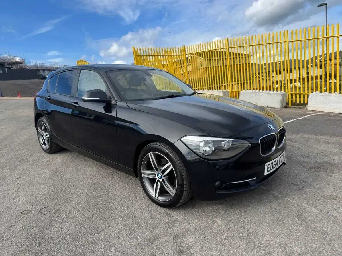 Used BMW 116 Sport Line 2014 Black Hatchback