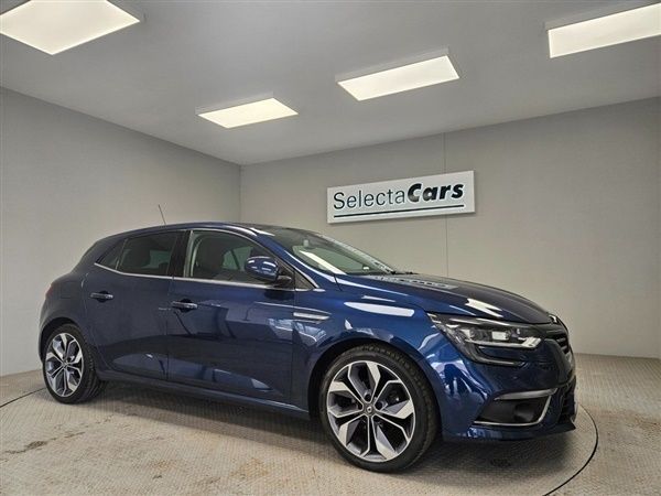 Blue Used 2017 Renault Mégane IV Signature Hatchback | £10,495 (A bit pricey) - Image 1/1