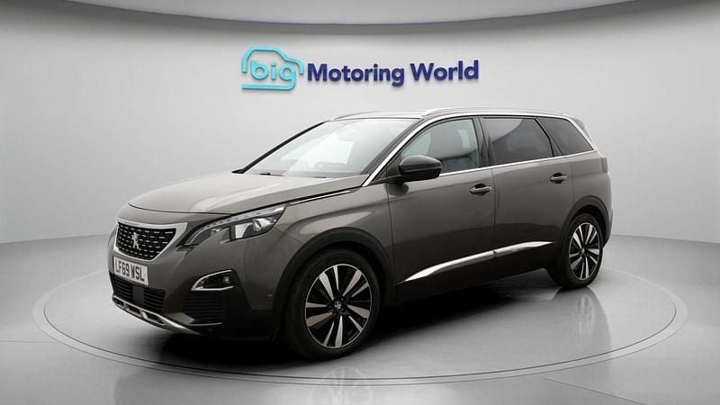 Used Peugeot 5008 Premium 131 HP (96 kW) 2019 Grey SUV